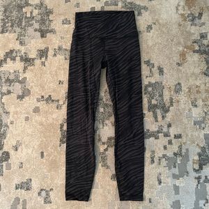 lululemon align 25” le tigre camo deep coal